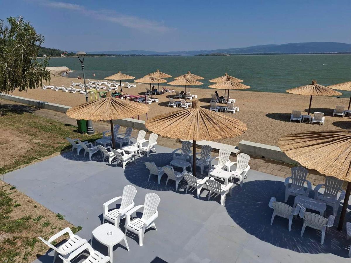 Apartment Dedine Golubac Buitenkant foto