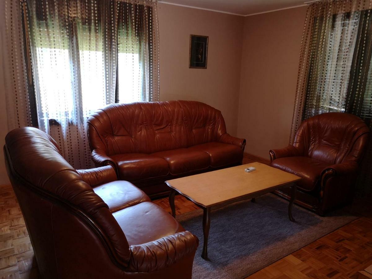 Apartment Dedine Golubac Buitenkant foto